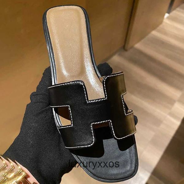 shoe designer medium orans 2023 slide sandals slippers women's fashion outwear leather beach sandal heel thick beach shoes wrot
shoe designer medium orans 2023 slide sandals slippers women's fashion outwear leather beach sandal heel thick beach shoes wrot