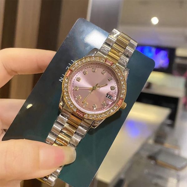 hjd 2022 women's diary watch diamond dial gold and silver strap quartz movement fashion designer wristwatches 279381 week wat276s, Slivery;brown
hjd 2022 women's diary watch diamond dial gold and silver strap quartz movement fashion designer wristwatches 279381 week wat276s, Slivery;brown