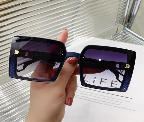 large frame gradient sunglasses ladies street shooting glasses model square modern sun glasses3835427, White;black
large frame gradient sunglasses ladies street shooting glasses model square modern sun glasses3835427, White;black