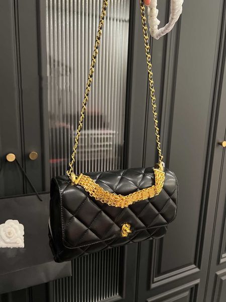 shoulder bags womans luxury channel bag designer bags handbag crossbody tote fashion texture chain multifunctional envelope bag camera messe
shoulder bags womans luxury channel bag designer bags handbag crossbody tote fashion texture chain multifunctional envelope bag camera messe