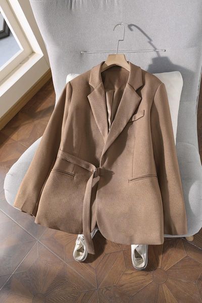 pants women blazers new spring and autumn products polyester suit collar long sleeve unbuttoned metal button lace up placket suit coat, White
pants women blazers new spring and autumn products polyester suit collar long sleeve unbuttoned metal button lace up placket suit coat, White