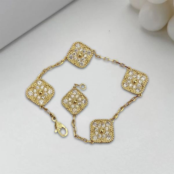 fashion clover bracelet van designer bracelet lucky 18k gold onyx shell mother of pearl diamond 5 flowers motif women& girls wedding mother&, Golden;silver
fashion clover bracelet van designer bracelet lucky 18k gold onyx shell mother of pearl diamond 5 flowers motif women& girls wedding mother&, Golden;silver