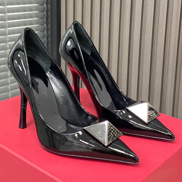 2023 dress shoes high heels sandals women's wedding pumps shoes women summer designer pointed toe black bowtie fashion canvas party wit
2023 dress shoes high heels sandals women's wedding pumps shoes women summer designer pointed toe black bowtie fashion canvas party wit