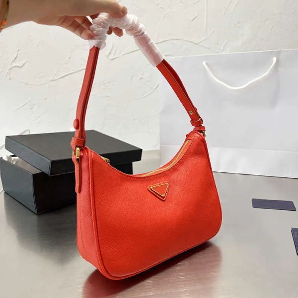 evening bags hobo black bag designer bags leather shoulder handbag luxury crossbody handbags classic women tote bag, Black;red
evening bags hobo black bag designer bags leather shoulder handbag luxury crossbody handbags classic women tote bag, Black;red