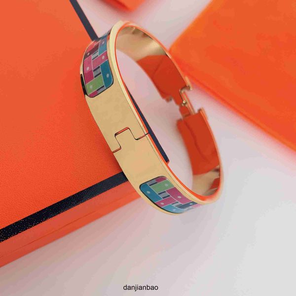 designer single bangle bangles designer designed bracelet stainless steel gold bangle fashion jewelry bracelets for men and women, Black
designer single bangle bangles designer designed bracelet stainless steel gold bangle fashion jewelry bracelets for men and women, Black