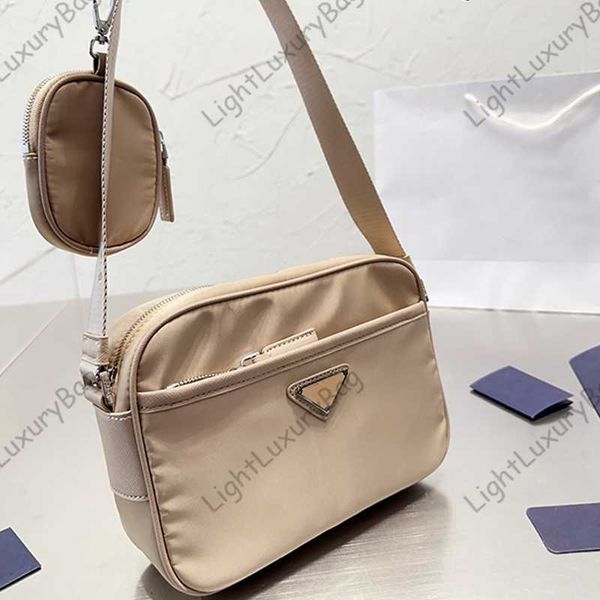 three pieces set shoulder bags hobos 2023 luxurys designers handbag messenger women fashion crossbody wallet composite chains canvas 230419
three pieces set shoulder bags hobos 2023 luxurys designers handbag messenger women fashion crossbody wallet composite chains canvas 230419
