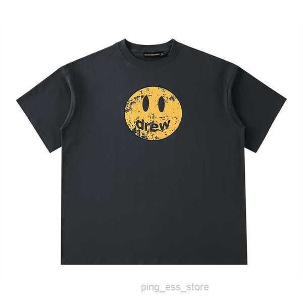 men's t-shirts fashion ess designer t-shirt drew summer vintage damaged crack smiling face print house loose round neck couple 15, White;black
men's t-shirts fashion ess designer t-shirt drew summer vintage damaged crack smiling face print house loose round neck couple 15, White;black