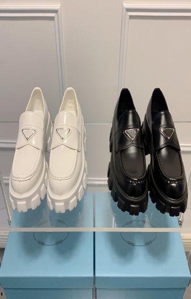2022ss boots designer lefu shoes formal shoes panda triangle black white color matching fresh look showingsize 35404776358
2022ss boots designer lefu shoes formal shoes panda triangle black white color matching fresh look showingsize 35404776358