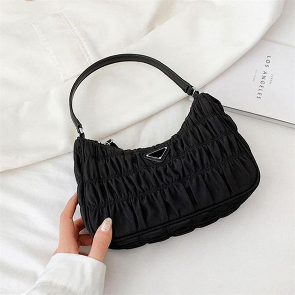 womens handbags interior hand zipper colors small size hobos designers 5 purses pocket shape bag luxurys pleated versatil mhen13006, Red;black
womens handbags interior hand zipper colors small size hobos designers 5 purses pocket shape bag luxurys pleated versatil mhen13006, Red;black