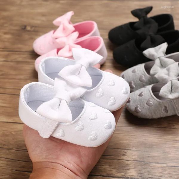 athletic shoes infant baby girl casual crib anti -slip soft sole heart cute bow first walkers sweet princess prewalker for born 0 -1t, Black
athletic shoes infant baby girl casual crib anti -slip soft sole heart cute bow first walkers sweet princess prewalker for born 0 -1t, Black