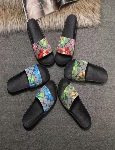 european and american fashion slippers for men and women launched comfortable single outdoor beach slippers 3545 with box5351510, Black
european and american fashion slippers for men and women launched comfortable single outdoor beach slippers 3545 with box5351510, Black