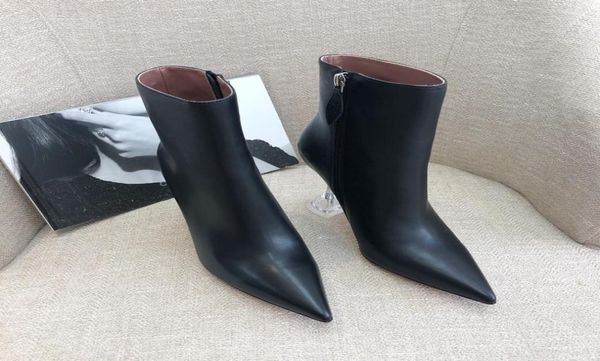 amina muaddi giorgia highheeled ankle boots clear cubic heel pointed toes side zip pullon leather outsole booties for women luxu1817818, Black
amina muaddi giorgia highheeled ankle boots clear cubic heel pointed toes side zip pullon leather outsole booties for women luxu1817818, Black