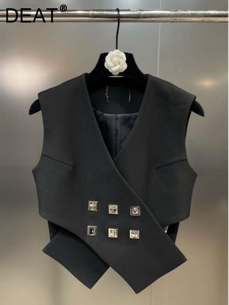 vests deat2022 autumn vneck sleeveless cross three row button decorative waist small dark style vest female clothes wy35201l, Black;white
vests deat2022 autumn vneck sleeveless cross three row button decorative waist small dark style vest female clothes wy35201l, Black;white
