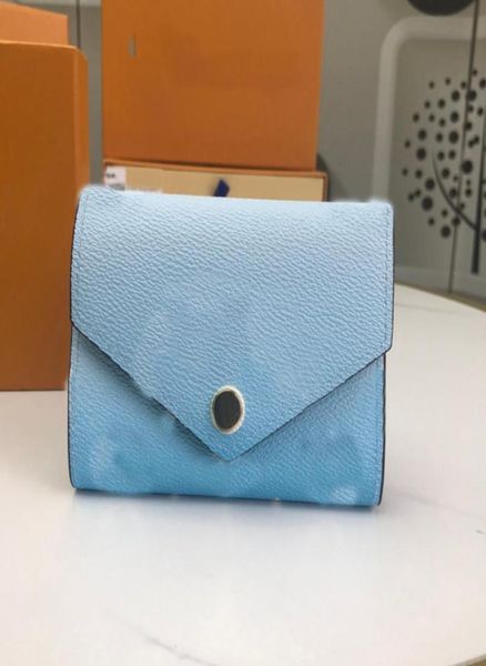 original luxurys designers wallets purse fashion short victorine wallet classic zipper pocket pallas bag card holder 3804068, Red;black
original luxurys designers wallets purse fashion short victorine wallet classic zipper pocket pallas bag card holder 3804068, Red;black