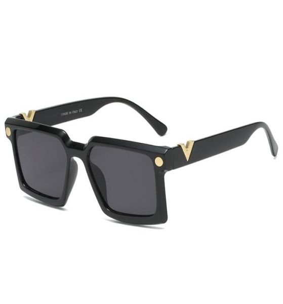 l6929 fashion round sunglasses eyewear sun glasses designer brand black metal frame dark 50mm glass lenses for mens womens better 8735504, White;black
l6929 fashion round sunglasses eyewear sun glasses designer brand black metal frame dark 50mm glass lenses for mens womens better 8735504, White;black