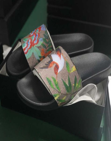 designer men women slipper sandals slide brand rubber slipper white black wide flat slip on sandals summer thin bottom outdoor bea3775001
designer men women slipper sandals slide brand rubber slipper white black wide flat slip on sandals summer thin bottom outdoor bea3775001