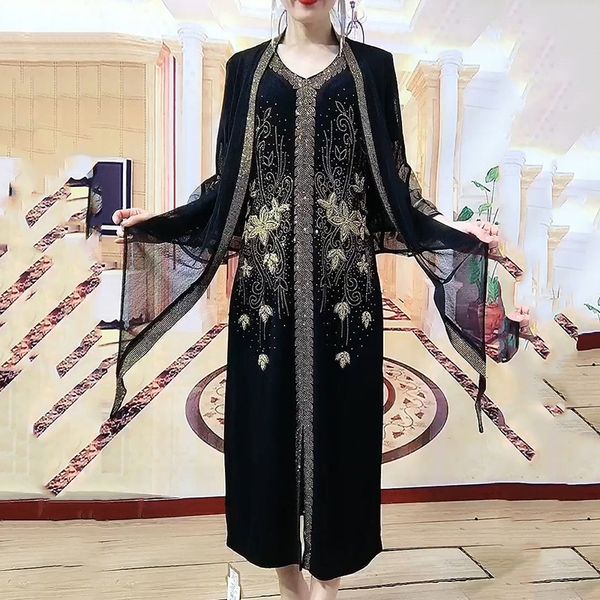 two piece dress highend heavy industry embroidery drilling fashion suit female 5xl loose summer twopiece dres 230419, White
two piece dress highend heavy industry embroidery drilling fashion suit female 5xl loose summer twopiece dres 230419, White