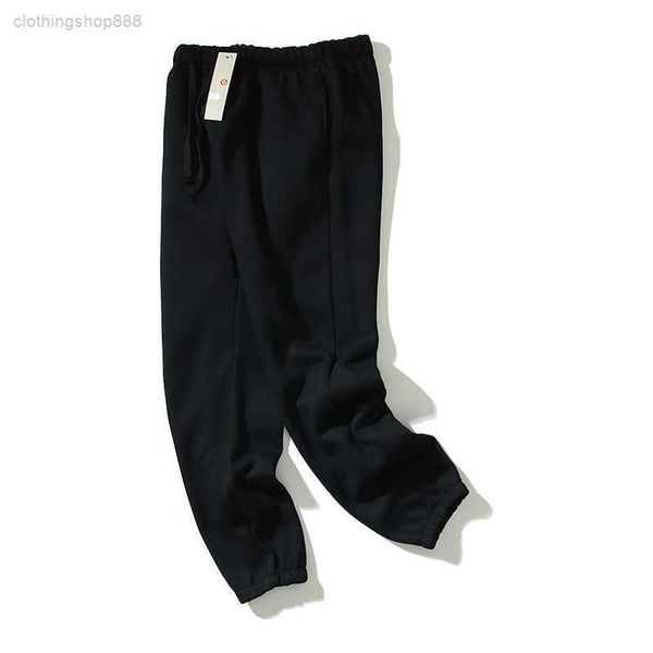 men's pants fog season double thread flocking letters with drawstring and plush mds4, Black
men's pants fog season double thread flocking letters with drawstring and plush mds4, Black