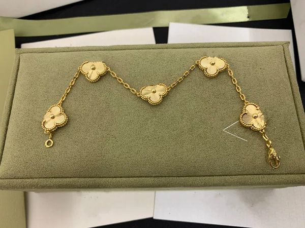 van clover bracelet 3colors luxury classic charm bracelets 4/four leaf clover charms bracelet designer chain 18k gold shell jewelry for girl, Golden;silver
van clover bracelet 3colors luxury classic charm bracelets 4/four leaf clover charms bracelet designer chain 18k gold shell jewelry for girl, Golden;silver