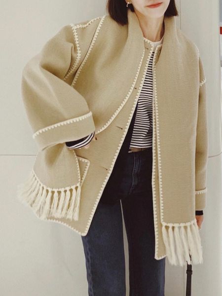 fur women coats 2022 autumn and winter new doublesided fringed scarf loose casual embroidered medium long jacket, Black
fur women coats 2022 autumn and winter new doublesided fringed scarf loose casual embroidered medium long jacket, Black