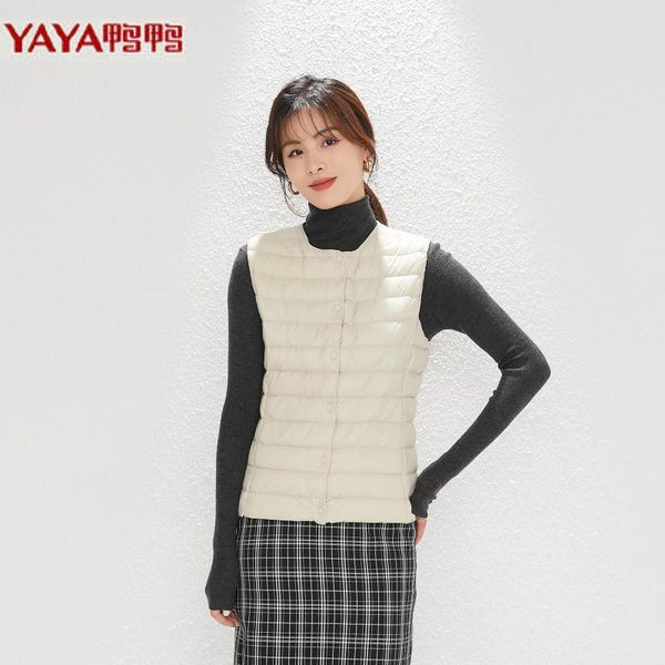 parkas yaya 2021 winter women's underwear down vest no collor inner jacket ultra light duck liner warm casual waistcoat, Black
parkas yaya 2021 winter women's underwear down vest no collor inner jacket ultra light duck liner warm casual waistcoat, Black