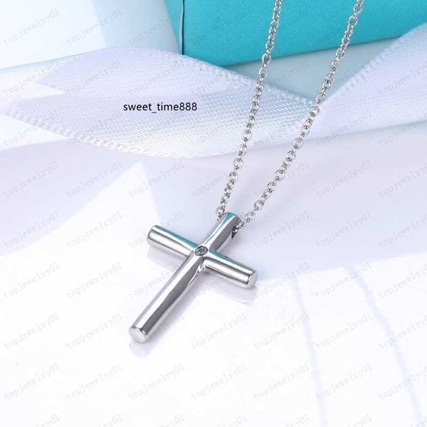 designer cross necklace female couple stainless steel pendant chain gift to girlfriend luxury jewelry accessories wholesale with box, Silver
designer cross necklace female couple stainless steel pendant chain gift to girlfriend luxury jewelry accessories wholesale with box, Silver