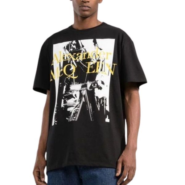 summer t shirt mens designer t shirt with mcqueen casual shirts man womens tees short sleeves sell luxury men hip hop clothes us size s-2xl, White;black
summer t shirt mens designer t shirt with mcqueen casual shirts man womens tees short sleeves sell luxury men hip hop clothes us size s-2xl, White;black