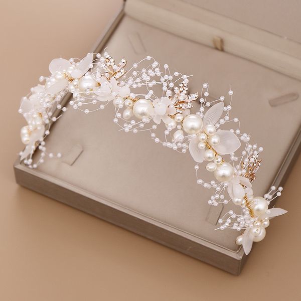 elegant girls bridal headpieces imitated pearl vine hair headdress flower wreath bride garland head hoop wedding headbands, Silver
elegant girls bridal headpieces imitated pearl vine hair headdress flower wreath bride garland head hoop wedding headbands, Silver