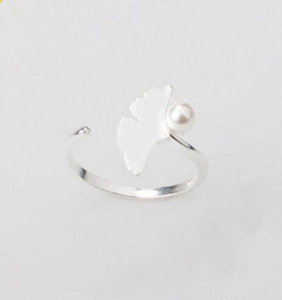 antique silver ginkgo leaf plant opening finger ring for women lady elegant wedding rings imitation pearl lovely gift6637465
antique silver ginkgo leaf plant opening finger ring for women lady elegant wedding rings imitation pearl lovely gift6637465