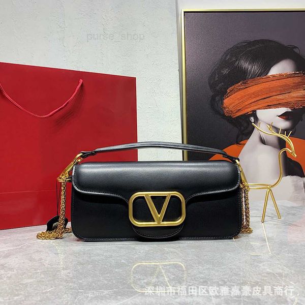 high-end designer evening style bag classy valentinoes new underarm fashionable small square genuine leather chain women's diagonal cro
high-end designer evening style bag classy valentinoes new underarm fashionable small square genuine leather chain women's diagonal cro