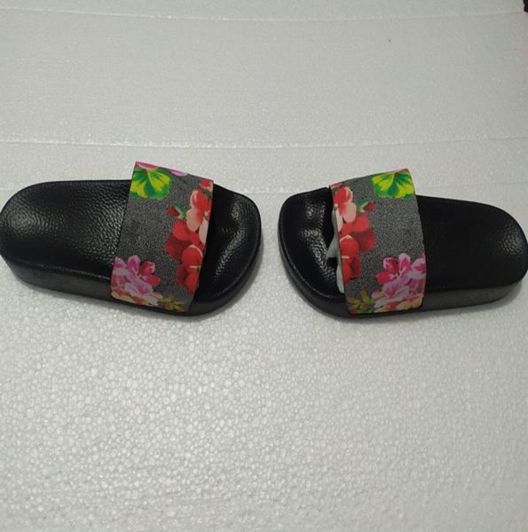 new women fashion slippers sandals classic red blue green wide flat slippery with thick sandals slipper flip flops with flower2790910, Black
new women fashion slippers sandals classic red blue green wide flat slippery with thick sandals slipper flip flops with flower2790910, Black