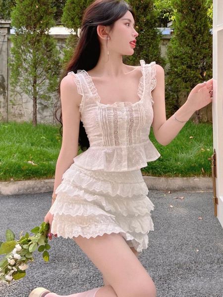 dress summer new lace embroidery crop and skirt suits 2 piece sets women white camisole + mini skirts outfits
dress summer new lace embroidery crop and skirt suits 2 piece sets women white camisole + mini skirts outfits