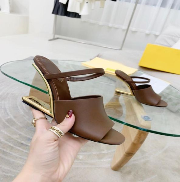 2021 classic leather women039s slippers designer specialshaped heel multicolor versatile bag size 35419899311, Black
2021 classic leather women039s slippers designer specialshaped heel multicolor versatile bag size 35419899311, Black