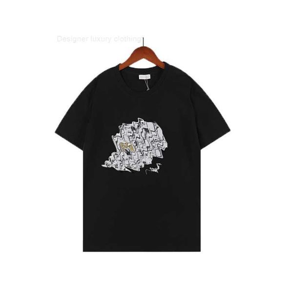men's t-shirts luxury designer 2023 new d gradient short sleeve crew neck loose print tshirt for men and women with the same couple, White;black
men's t-shirts luxury designer 2023 new d gradient short sleeve crew neck loose print tshirt for men and women with the same couple, White;black