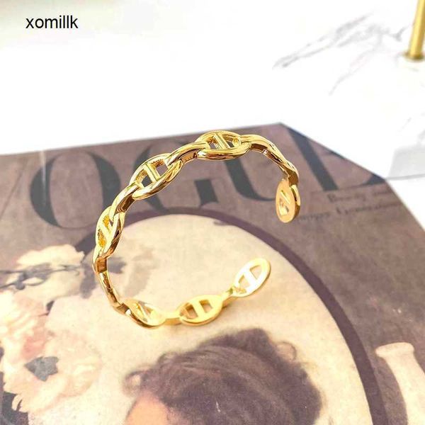 hermm designer bracelet korea dongmen pig nose open bracelet simple and creative personalized copper plated adjustable autumn winter, Black
hermm designer bracelet korea dongmen pig nose open bracelet simple and creative personalized copper plated adjustable autumn winter, Black