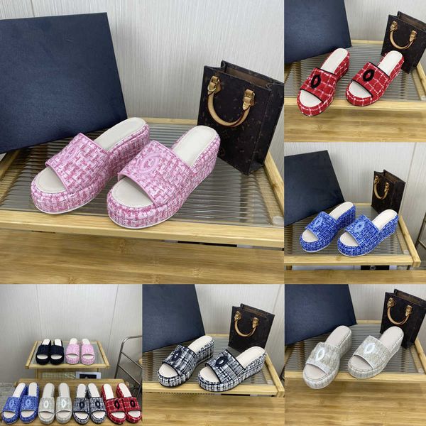 2023 sandal famous designer woman slipper high heel platform wedges tweed fabic canvas luxury letter gold chain summer shoe comfort beach ea, Black
2023 sandal famous designer woman slipper high heel platform wedges tweed fabic canvas luxury letter gold chain summer shoe comfort beach ea, Black