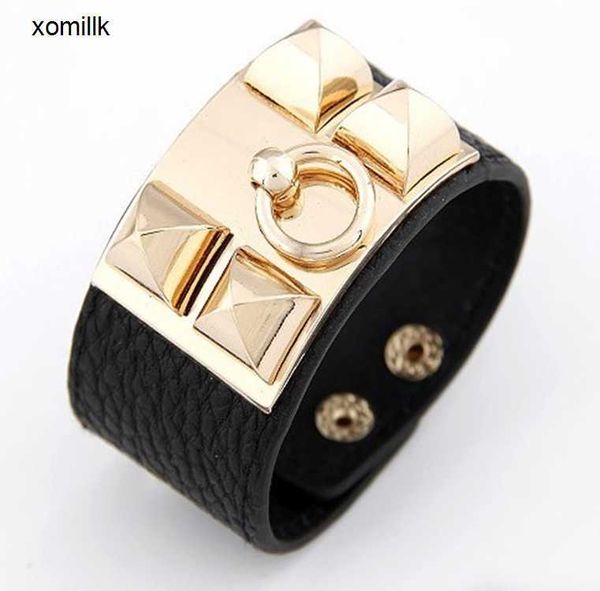 hermm classics bracelet fan jiepai leather metal exaggerated texture rivet punk temperament ultra wide bracelet, Black
hermm classics bracelet fan jiepai leather metal exaggerated texture rivet punk temperament ultra wide bracelet, Black