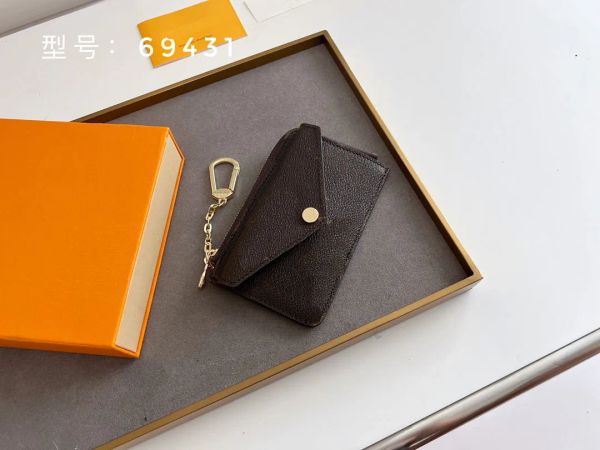 3a wallets cards holder women men m69431 genuine leather recto verso men wallet mini zippy organizer wallet coin purse bag belt charm key po, Red;black
3a wallets cards holder women men m69431 genuine leather recto verso men wallet mini zippy organizer wallet coin purse bag belt charm key po, Red;black