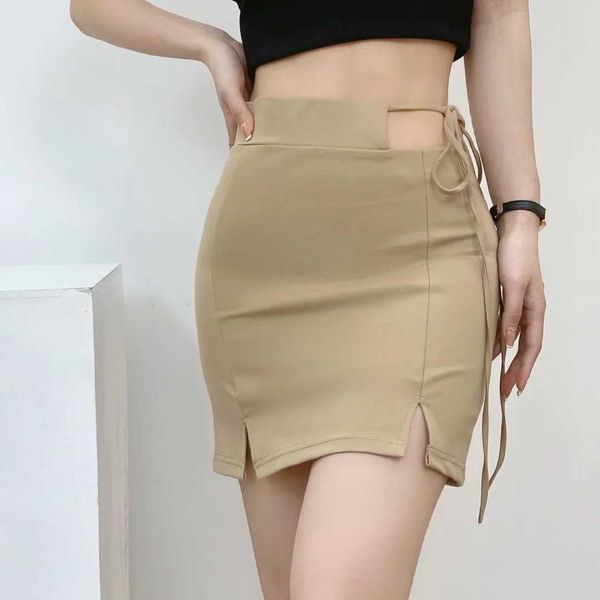 y2k european and american ins style blog high waist lace up cutout double split slim fit wrap hip skirt summer short skirts aa230420, Black
y2k european and american ins style blog high waist lace up cutout double split slim fit wrap hip skirt summer short skirts aa230420, Black