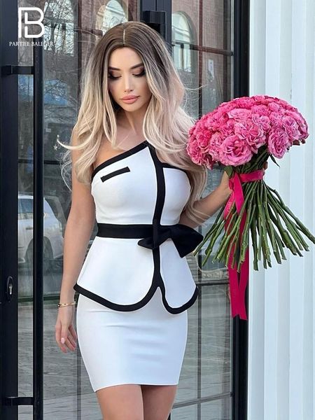 pants pb trendy bow design color block two pieces set strapless celebrity party club bandage suit ing, White
pants pb trendy bow design color block two pieces set strapless celebrity party club bandage suit ing, White