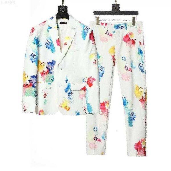 2023 blazers mix style designer autumn luxury mens outwear coat slim fit casual animal grid geometry patchwork print male fashion dress suit, White;black
2023 blazers mix style designer autumn luxury mens outwear coat slim fit casual animal grid geometry patchwork print male fashion dress suit, White;black
