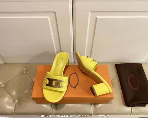 factory direct women039s slippers fashion summer beach thick heel real leather sandals chain buckle wedding shoes 7000462, Black
factory direct women039s slippers fashion summer beach thick heel real leather sandals chain buckle wedding shoes 7000462, Black