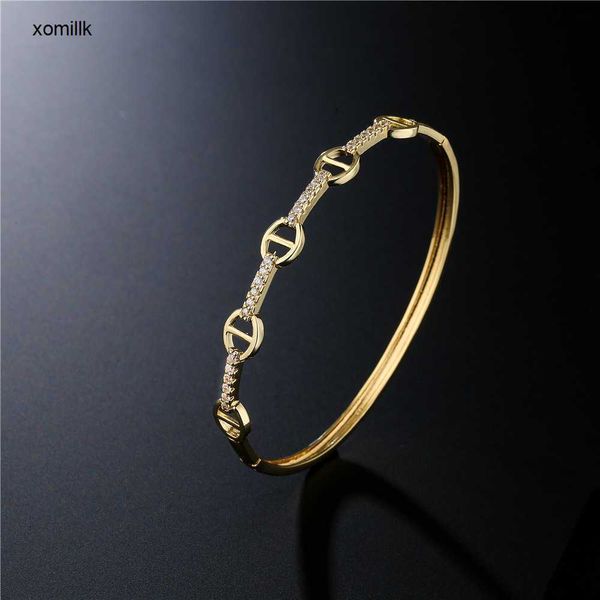 hermm designer bracelet aogu better selling copper plated 18k gold pig nose bracelet with micro set zircon jewelry, Black
hermm designer bracelet aogu better selling copper plated 18k gold pig nose bracelet with micro set zircon jewelry, Black