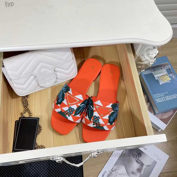 italy designer slipper women flat milano sandals slides mule shoe luxury brands shoes woman ladies summer flip flops slippers fashion miller, Black
italy designer slipper women flat milano sandals slides mule shoe luxury brands shoes woman ladies summer flip flops slippers fashion miller, Black