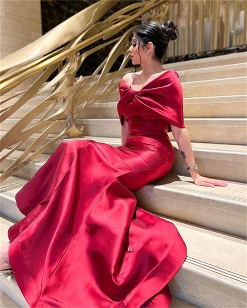 burgundy saitn mermaid evening dresses vintage off the shoulder prom gowns abendkleider dubai vestido de noche 2023, Black;red
burgundy saitn mermaid evening dresses vintage off the shoulder prom gowns abendkleider dubai vestido de noche 2023, Black;red