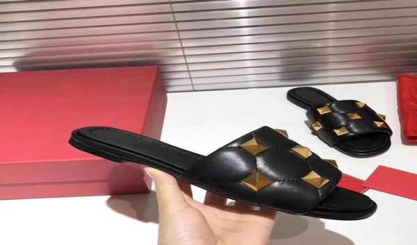 2021 new women sandals slippers embroidery sandal floral brocade flip flops striped beach genuine leather slipper 3541 6 colors1285492, Black
2021 new women sandals slippers embroidery sandal floral brocade flip flops striped beach genuine leather slipper 3541 6 colors1285492, Black