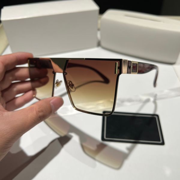 fashion eyewear 2023 new full frame sunglasses large frame design more face display small six colors can be selected, White;black
fashion eyewear 2023 new full frame sunglasses large frame design more face display small six colors can be selected, White;black