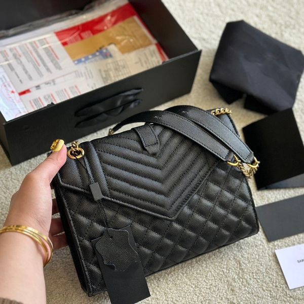 luxury women's shoulder bag designer bag women's caviar bag shoulder bag handbag classic diagonal stripe quilted chain double laye
luxury women's shoulder bag designer bag women's caviar bag shoulder bag handbag classic diagonal stripe quilted chain double laye