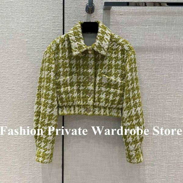 fur 2022 new autumn winter sweet green houndstooth tweed jacket women lapel puff sleeve single breasted loose short vintage coat, Black
fur 2022 new autumn winter sweet green houndstooth tweed jacket women lapel puff sleeve single breasted loose short vintage coat, Black