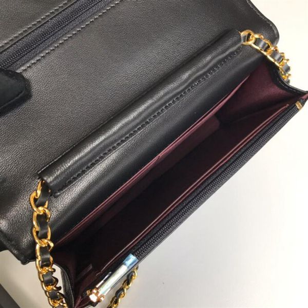 whole 2022 classic mini size colors womens chain wallets with box designers handbags purses luxurys designers bags crossbody b337f, Red;black
whole 2022 classic mini size colors womens chain wallets with box designers handbags purses luxurys designers bags crossbody b337f, Red;black